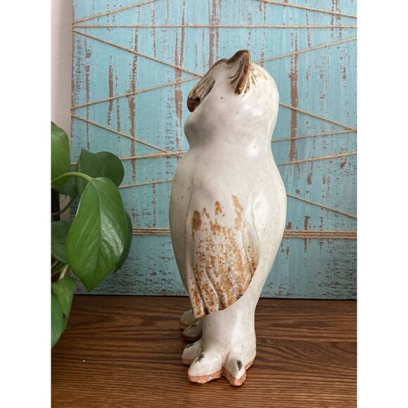 Hand made Signed Snowy Barn Owl Terra Cotta Garden Sculpture 9” Glass Eyes - Picture 9 of 12